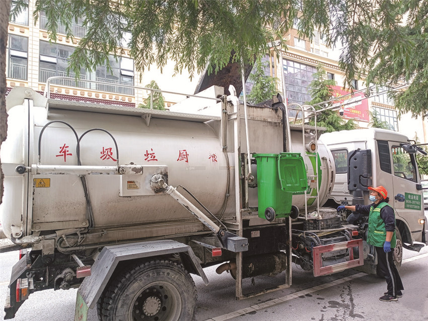 圖為餐廚.jpg 圖為餐廚.jpg